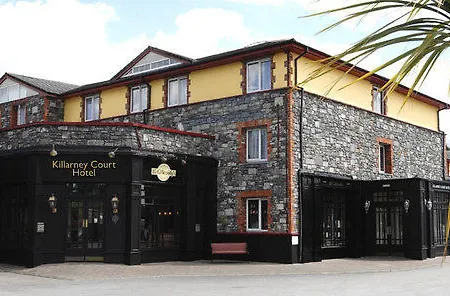 Hotel Court 3*