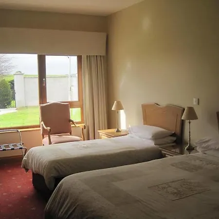 Hotel Court